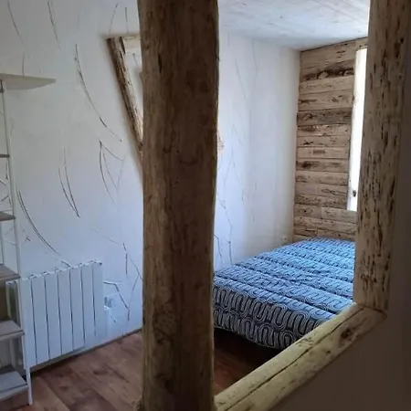 Le Nid Des Choups Le Petit Duplex 2 Personnes * Bourboule